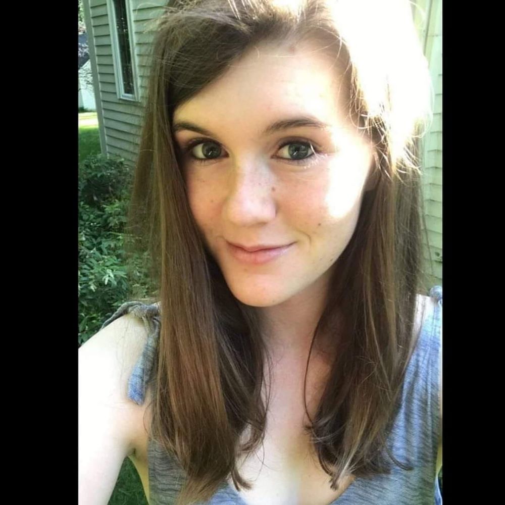 Meet your Posher, Liana